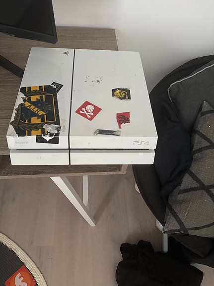 Product image 1 of 3