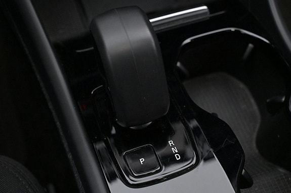 Volvo C40 18 of 27