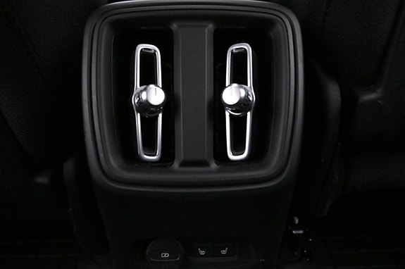 Volvo C40 22 of 27