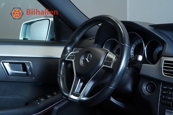 Mercedes-Benz E350 9 of 28
