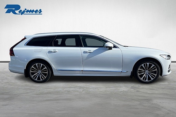 Volvo V90 4 of 22