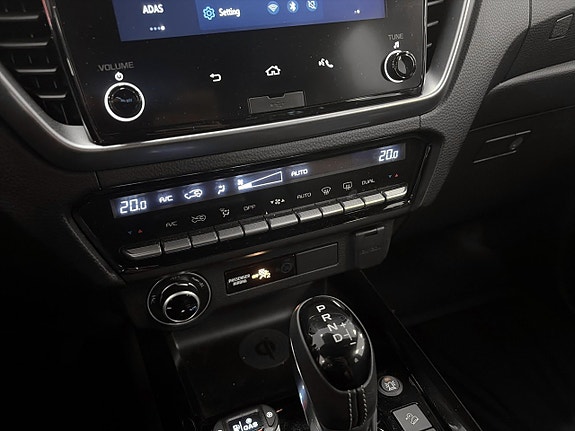 Isuzu D-max 8 of 12