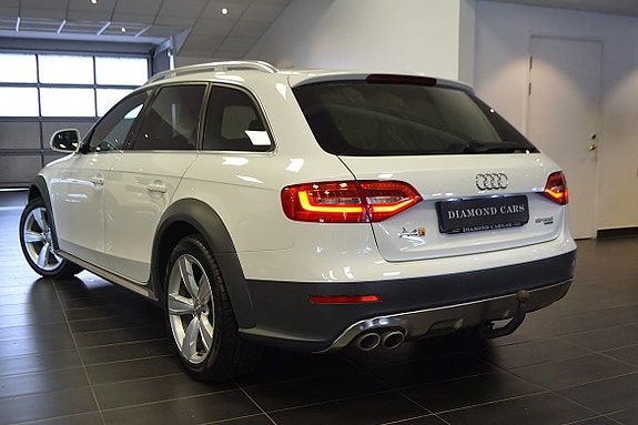 AUDI A4 ALLROAD 2.0 TDI QUATTRO 177ch - BVA - CUIR/ALCANTARA - XÉNON - SIÈGES ÉLECTRIQUES - ATTELAGE