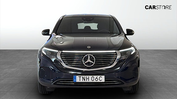 Mercedes-Benz EQC400 8 of 26