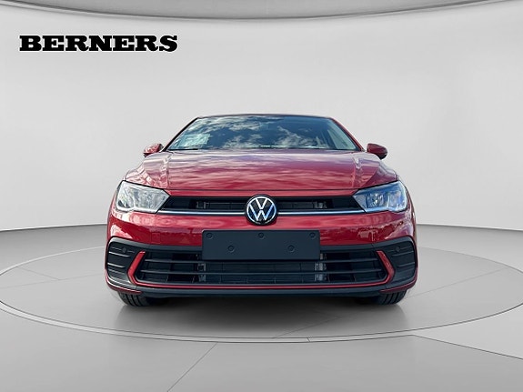 Volkswagen Polo 8 of 15