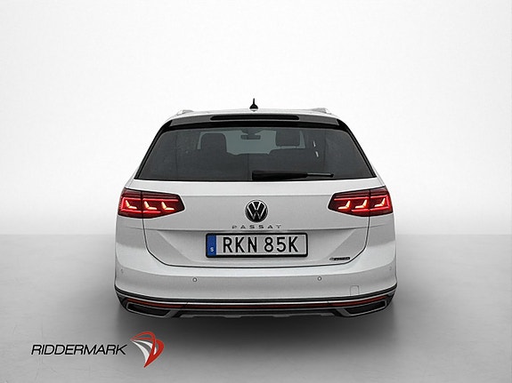 Volkswagen Passat Alltrack 6 of 26