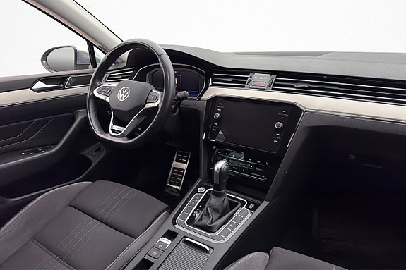 Volkswagen Passat Alltrack 26 of 26