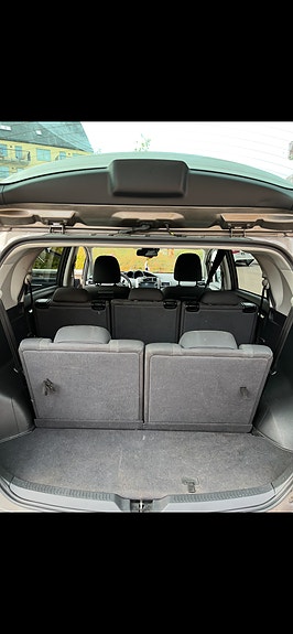 Toyota Verso 8 of 8