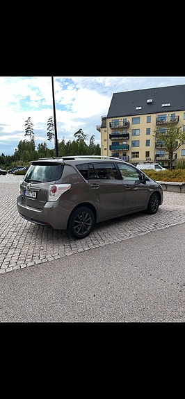 Toyota Verso 4 of 8
