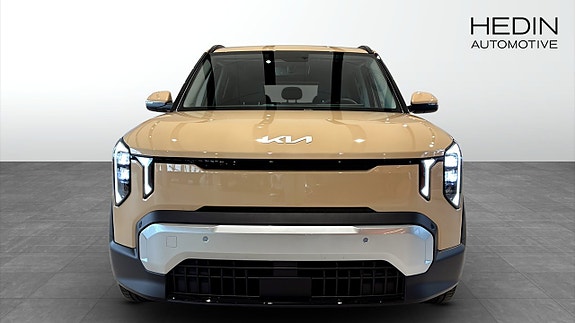 Kia EV2 8 of 17