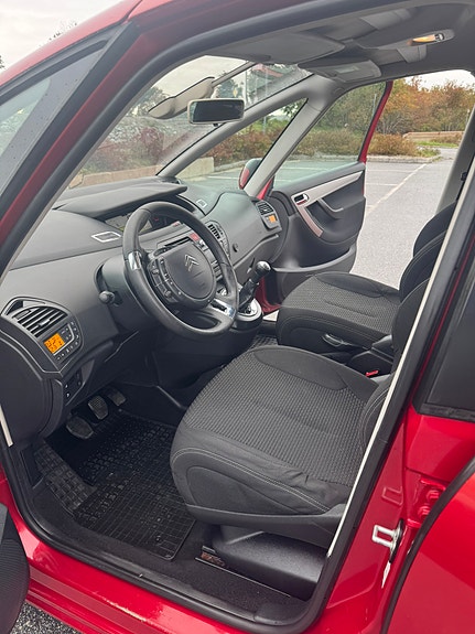 Citroen Grand C4 Picasso 10 of 14