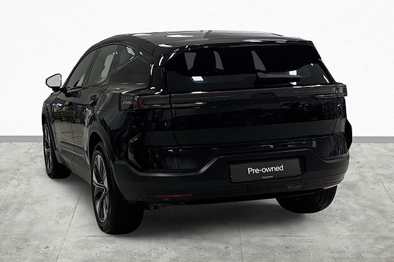 Polestar 3 8 of 15