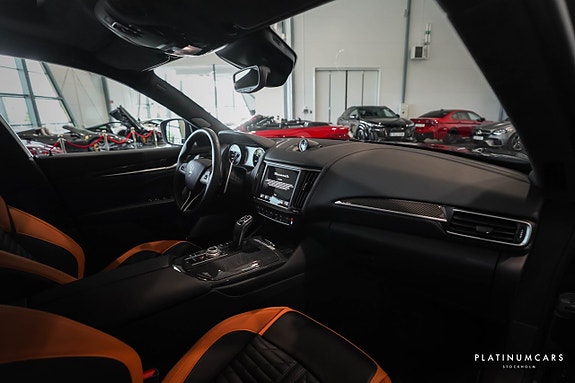 Maserati Levante 6 of 28
