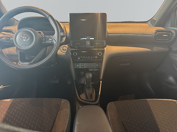 Toyota Yaris Cross 9 of 11