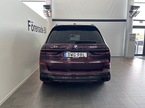 BMW X7 14 of 18