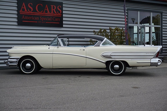 Buick Super 4 of 24