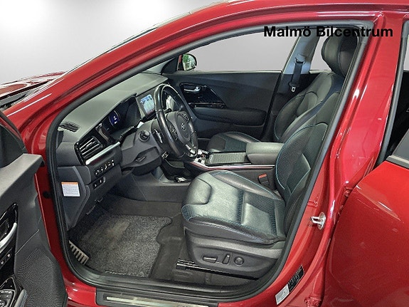 Kia Niro 13 of 21