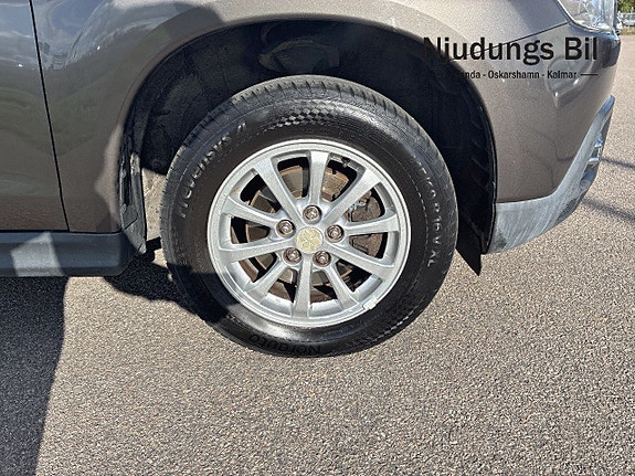 Mitsubishi ASX 12 of 12