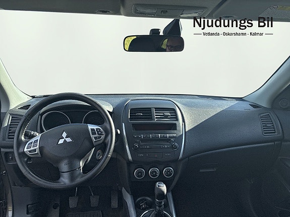 Mitsubishi ASX 10 of 12