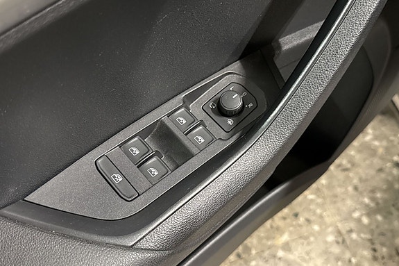 Skoda Karoq 19 of 23