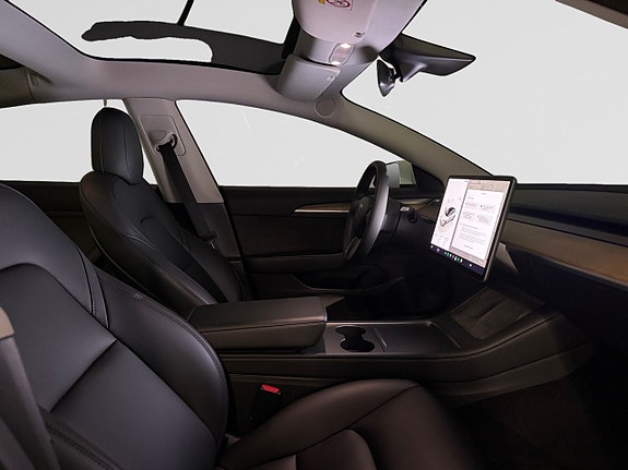 Tesla Model 3 19 of 21