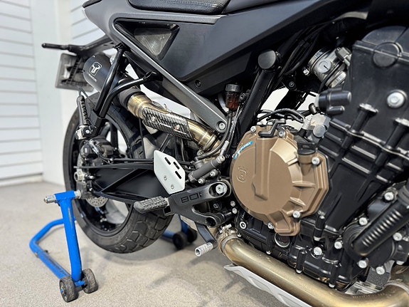 Husqvarna 801 Svartpilen endast 179 mil 7 of 8