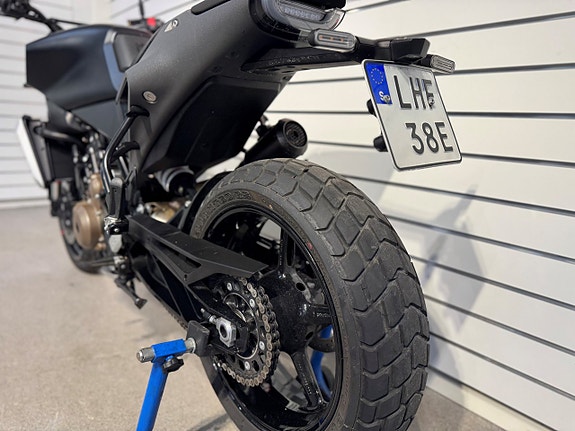Husqvarna 801 Svartpilen endast 179 mil 5 of 8