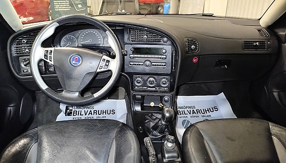 Saab 9-5 13 of 25