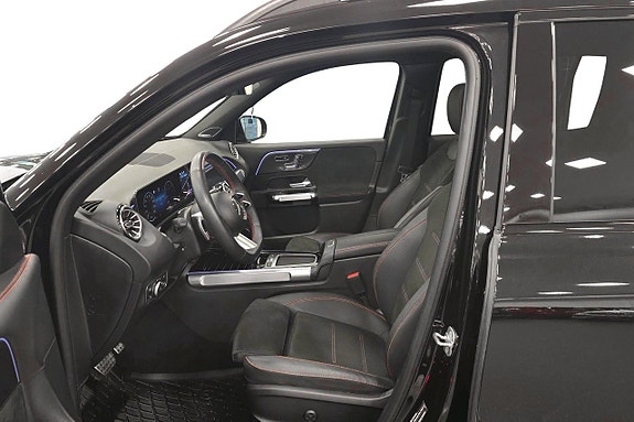 Mercedes-Benz GLB220 d 7 of 14
