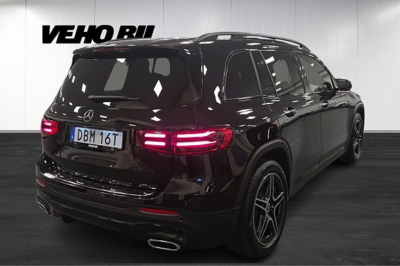 Mercedes-Benz GLB220 d 3 of 14
