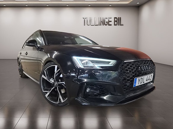 Audi A4 10 of 21