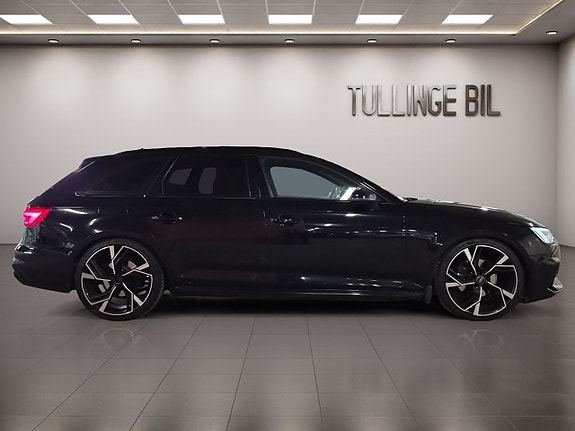 Audi A4 6 of 21