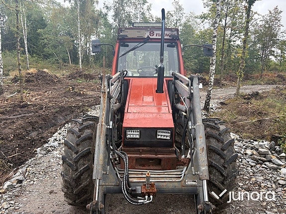 Traktor Fiat 65-90 DT 12 of 30