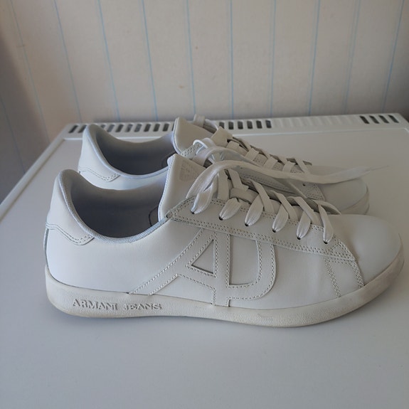 Product image 1 of 10