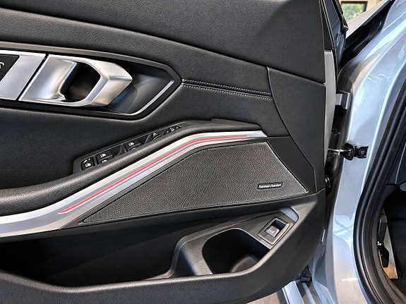 BMW 320d 7 of 14