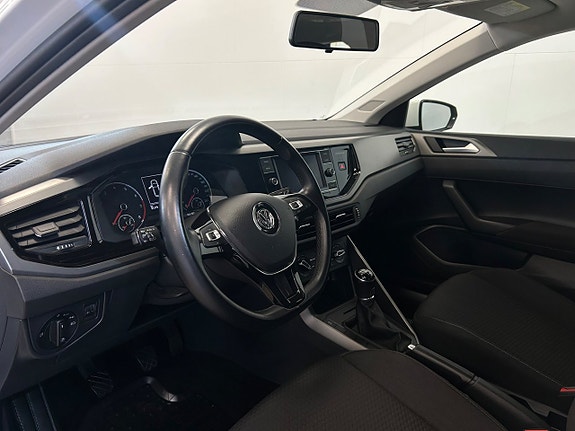Volkswagen Polo 12 of 17