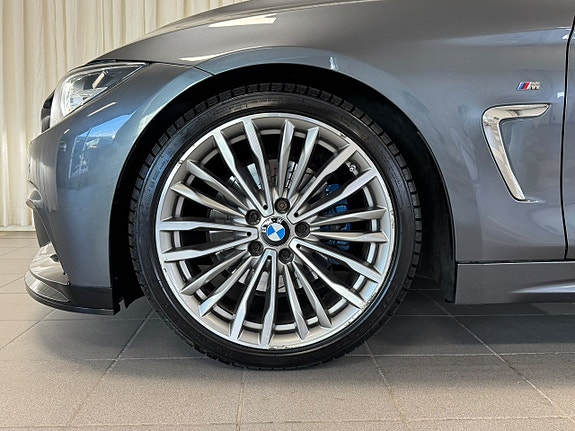 BMW 430i 7 of 29