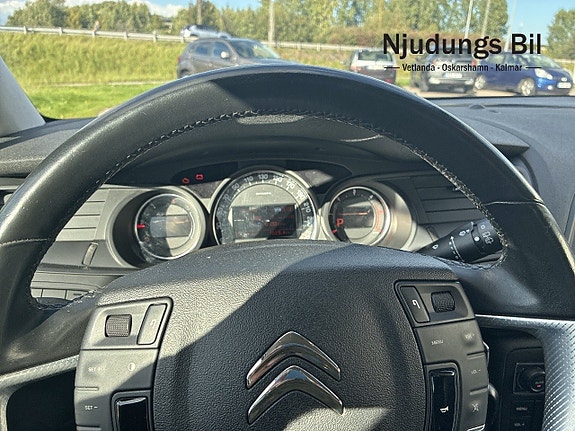 Citroen C5 9 of 12