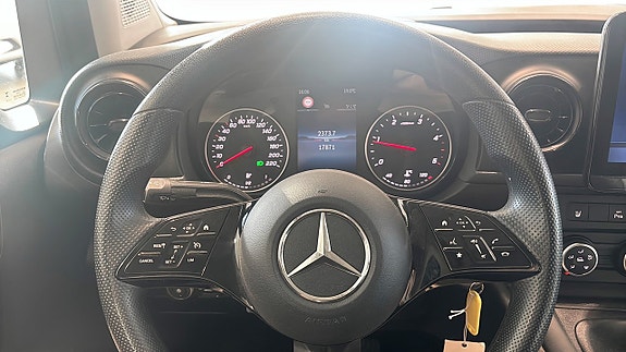 Mercedes-Benz Citan Tourer 14 of 16