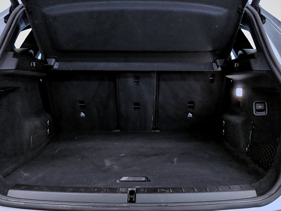 BMW 225xe 14 of 16