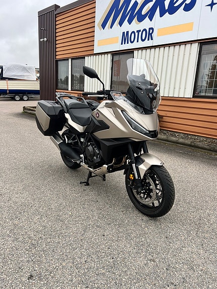 Honda NT1100