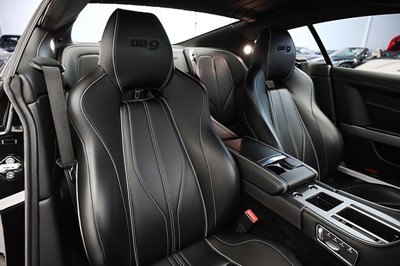 Aston Martin DB9 26 of 27