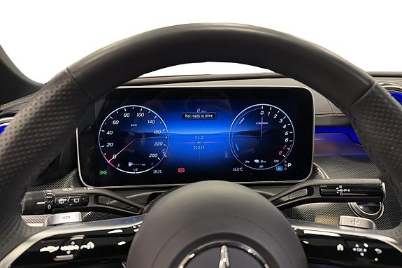 Mercedes-Benz C300 6 of 16