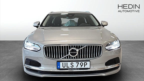 Volvo V90 8 of 14