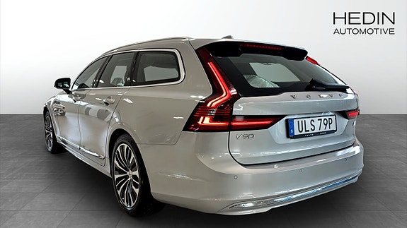Volvo V90 3 of 14