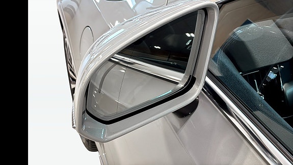 Volvo V90 10 of 14