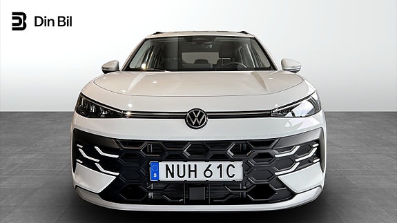 Volkswagen T-Roc 4 of 12