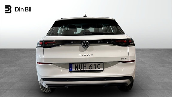 Volkswagen T-Roc 5 of 12