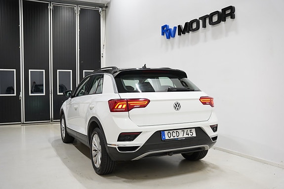 Volkswagen T-Roc 4 of 22
