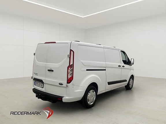 Ford Transit Custom 9 of 30